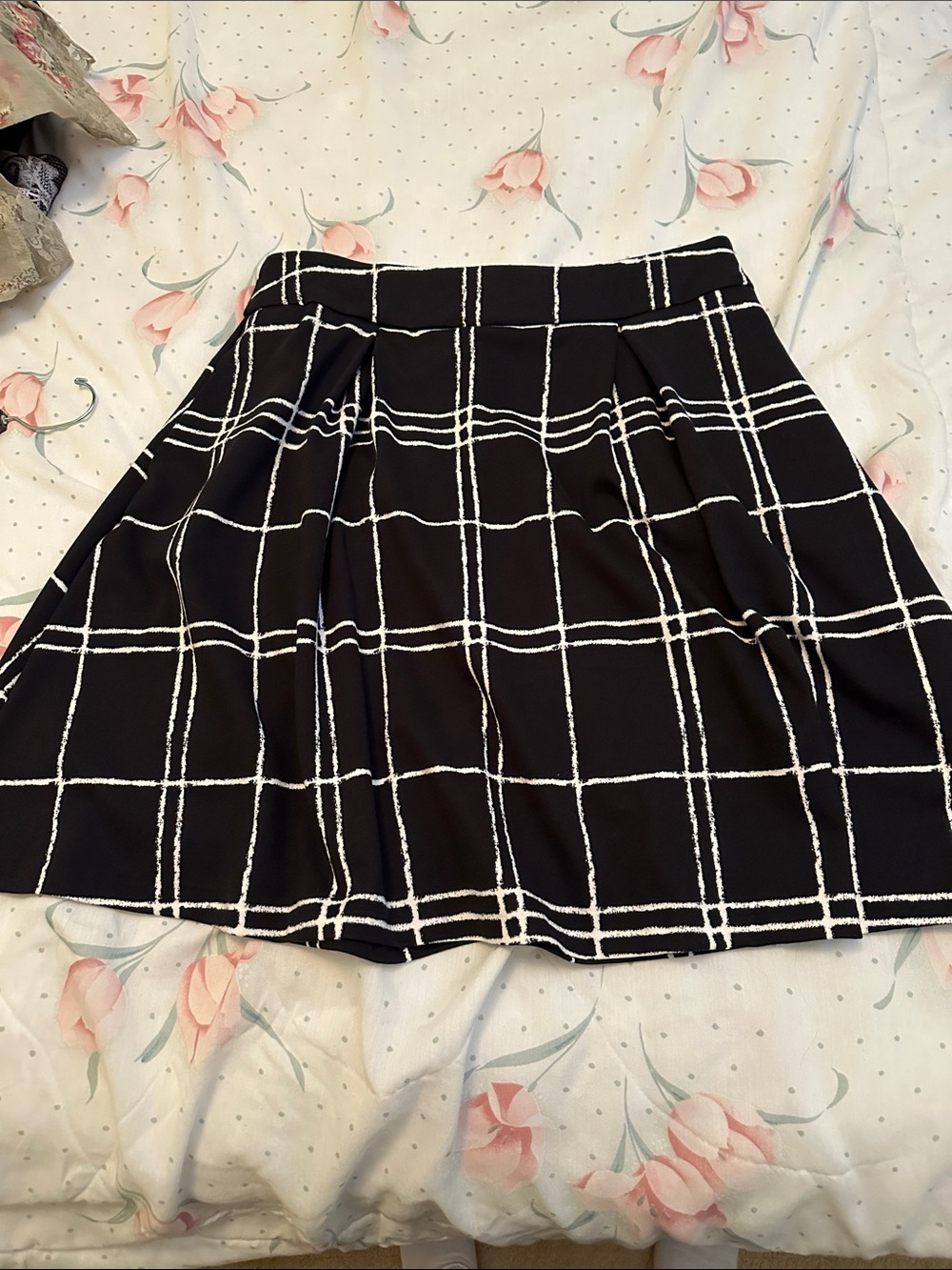 Black Windowpane Pleated Mini Skirt - Unbranded